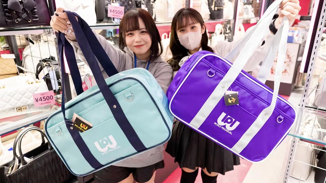 八王子発の学校バッグ｢ワッペ｣争奪戦 平成感のある派手さが今どき