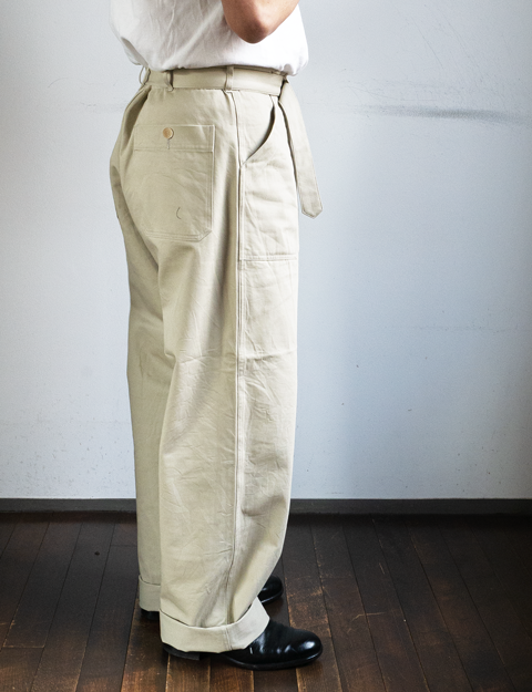 AURALEE Hard Twist Finx Heavy Chino Belted Pants | 大阪心斎橋の