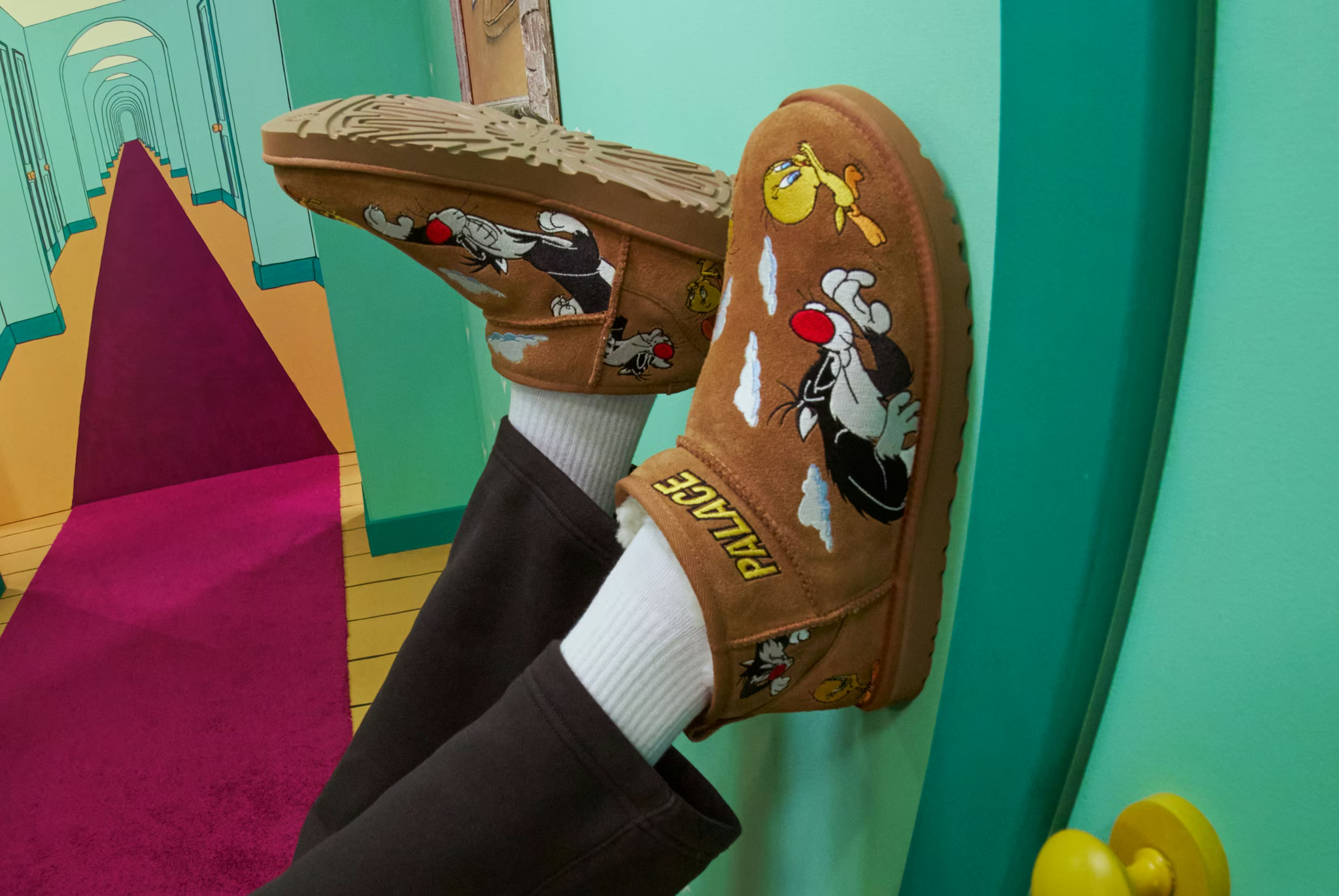 PALACE × UGG × Looney Tunes の販売価格が公開 - Yakkun