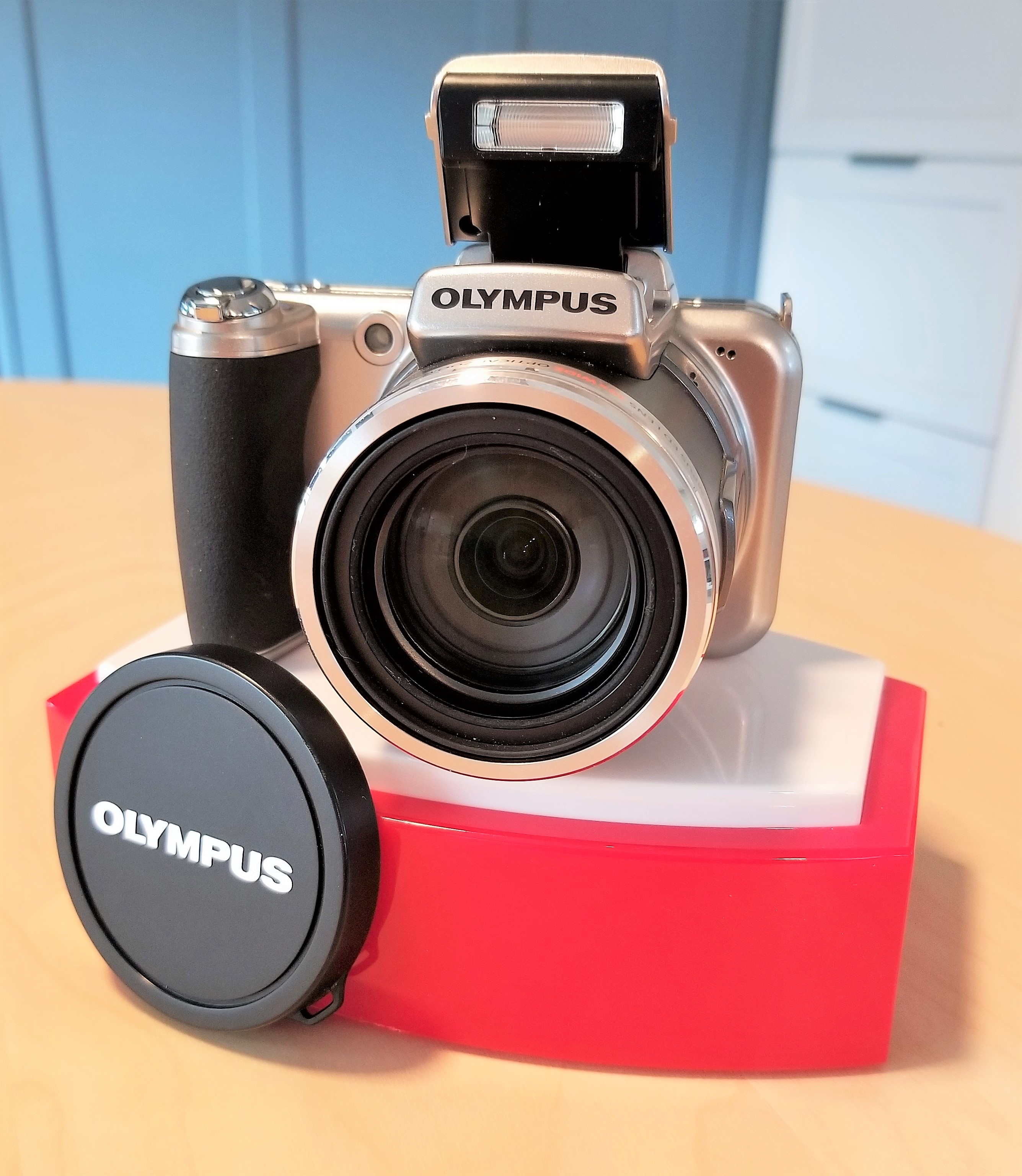Olympus SP-800UZ 'Super Camera' | Chasing Classic Cameras with Chris