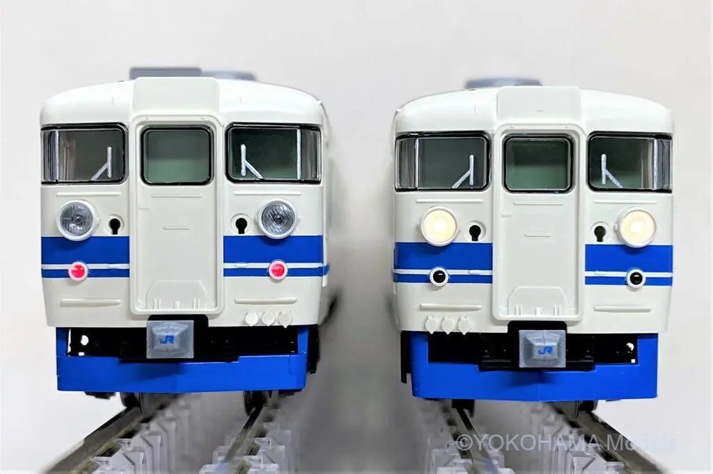 475系（北陸本線・新塗装・ベンチレーターなし）が入線しました。TOMIX