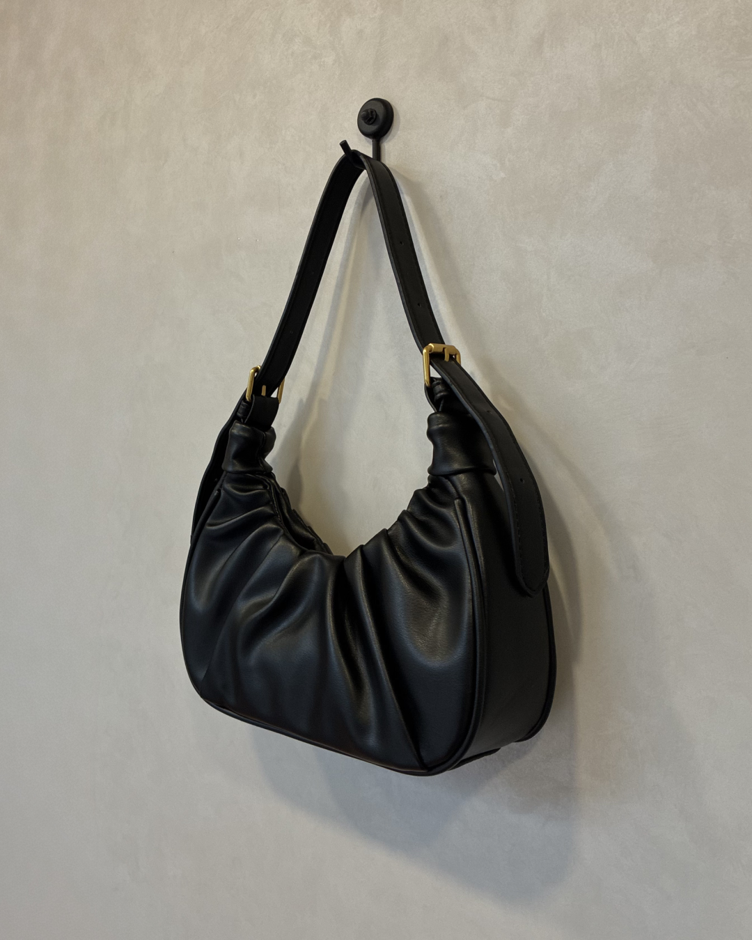 PUレザープリーツハンドバッグ RR0134 – YOLO（ヨロ）｜ファッション通販