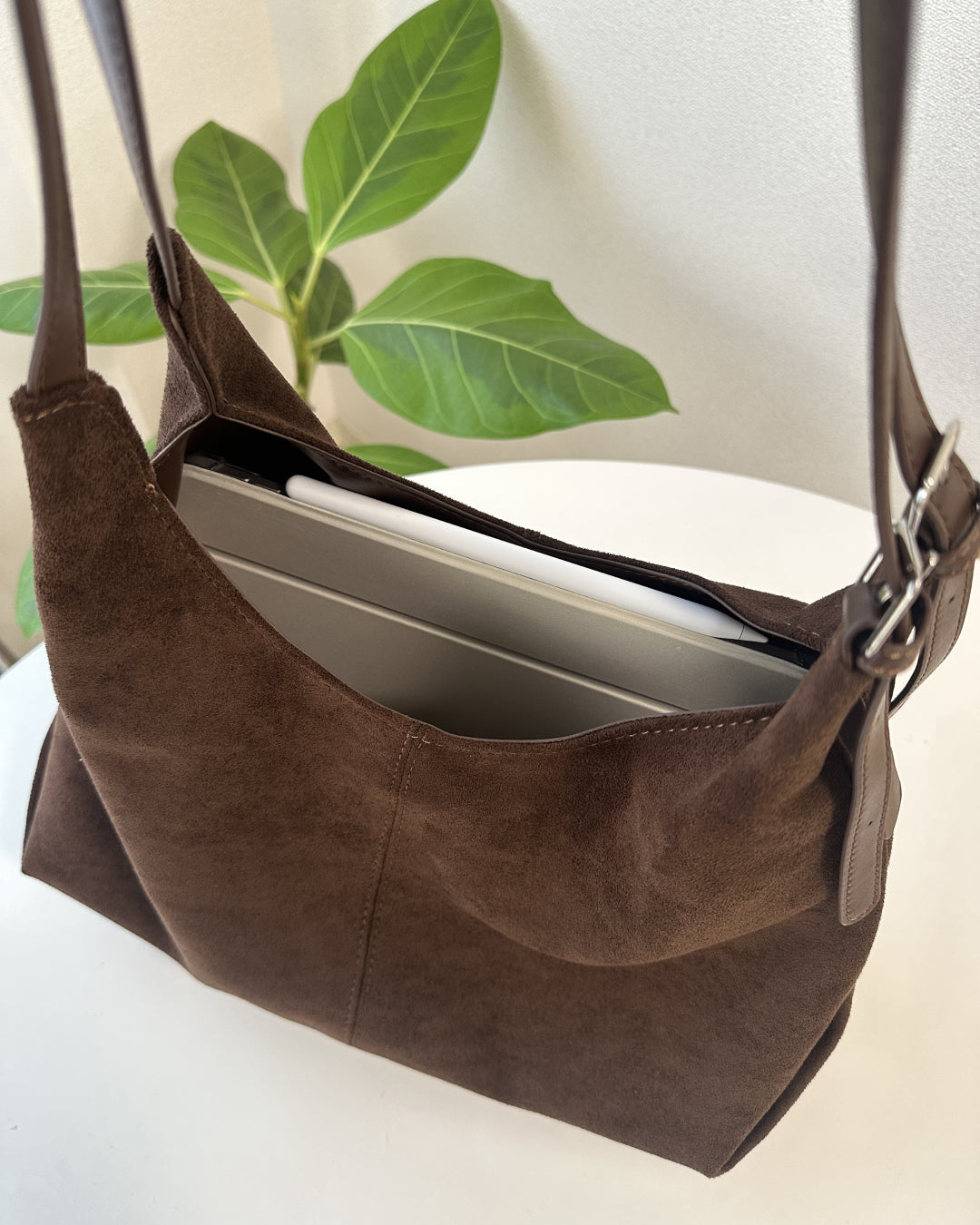 KETO WBA別注 スエード ショルダーバッグ KETO WBA別注 スエード