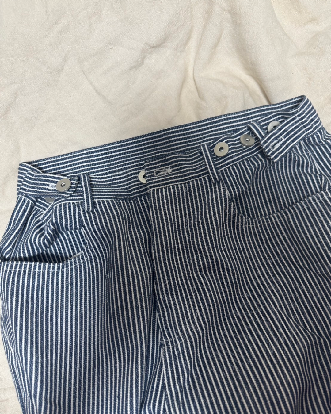 即納】カジュアルストライプパンツ C0038 – YOLO（ヨロ
