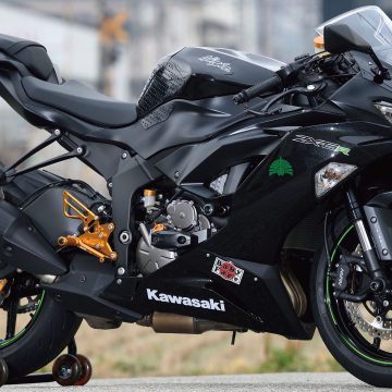 さ出品 心ゆくまで新型ニンジャZX-6Rのパフォーマンスを堪能できるステップ