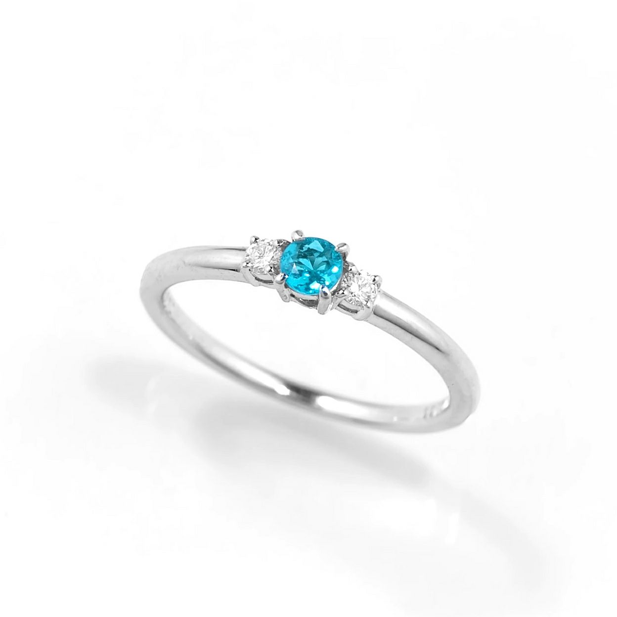 ブラジル産パライバトルマリン0.122ctプラチナリングダイヤ0.06ct付