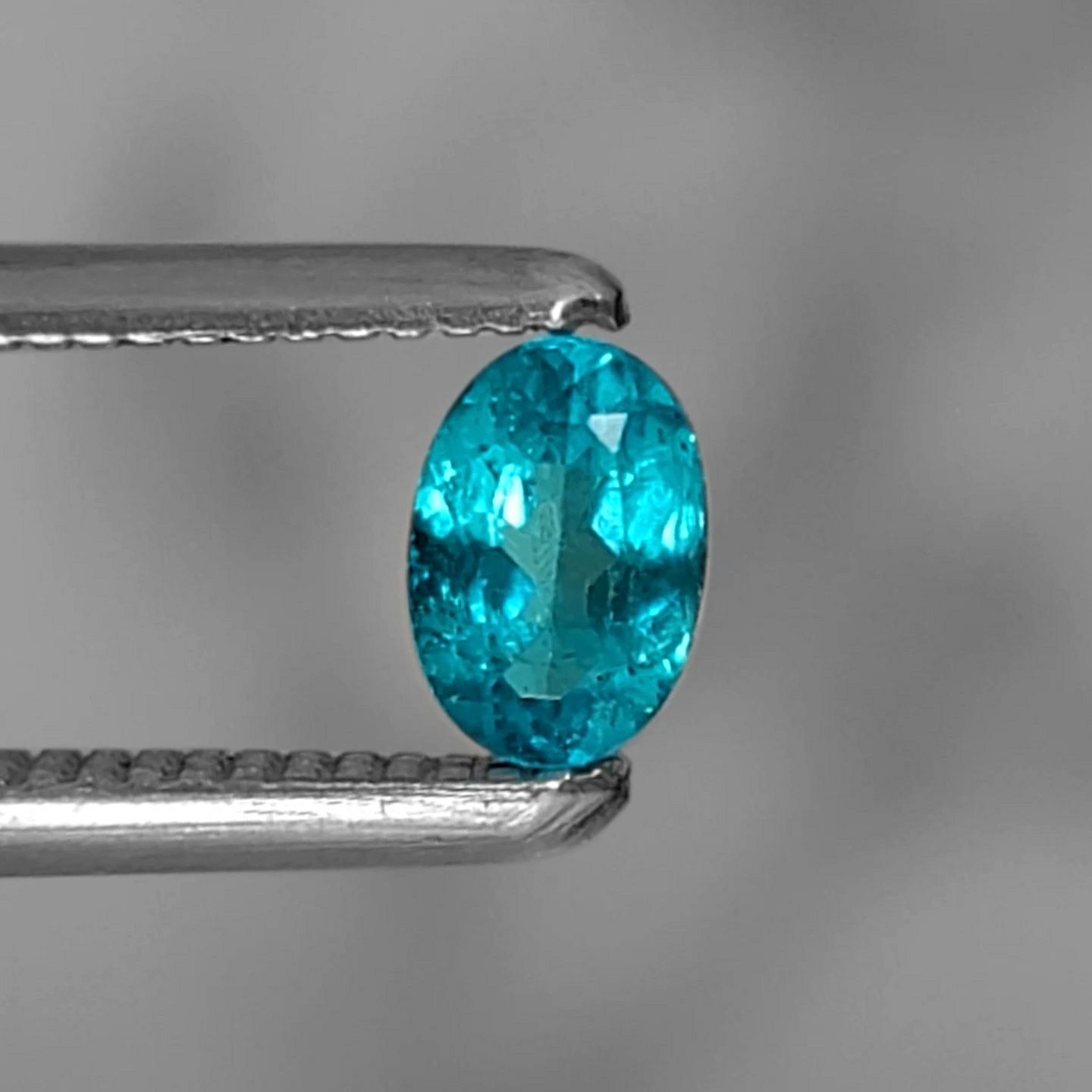 ブラジル産バターリャ鉱山パライバトルマリン0.171ct(中央宝石研究所