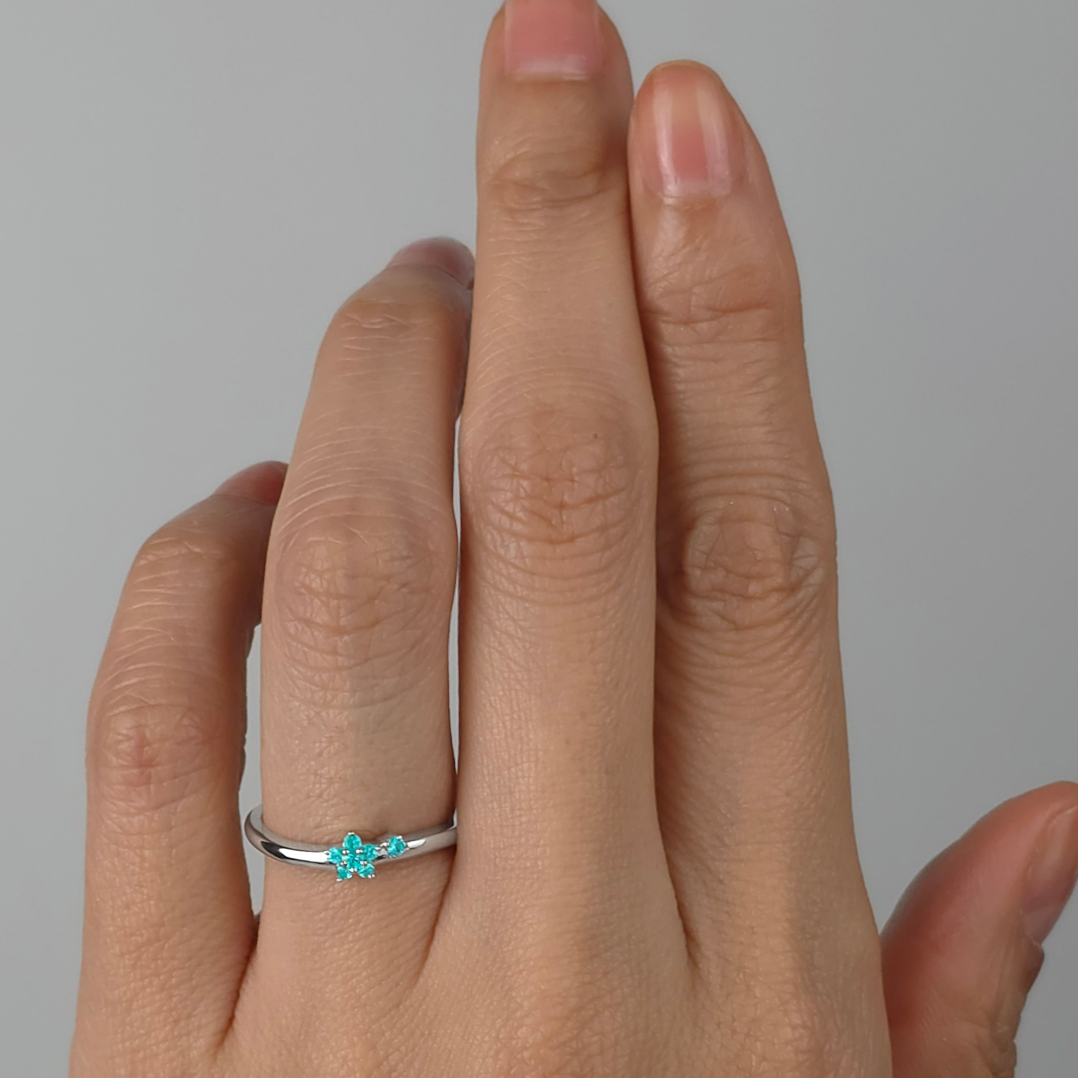 ブラジル産パライバトルマリンスタープラチナリング【Blue STAR