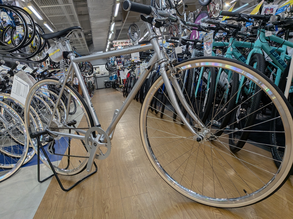 売り切れ必至】BALLADのシルバーカラー、全サイズ揃えました！ | 新宿
