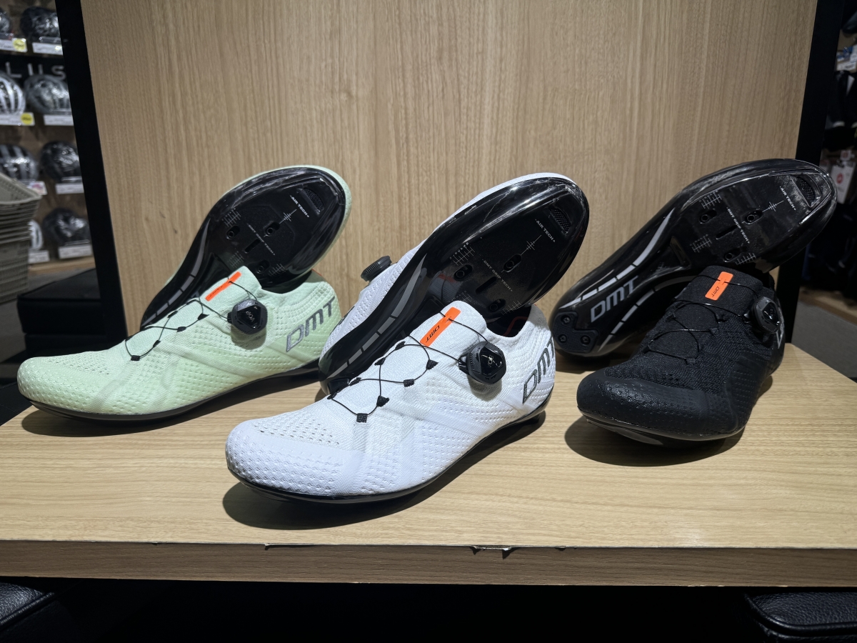 実はコスパ最強！？】ニットアッパー×高剛性フルカーボンソール採用で5