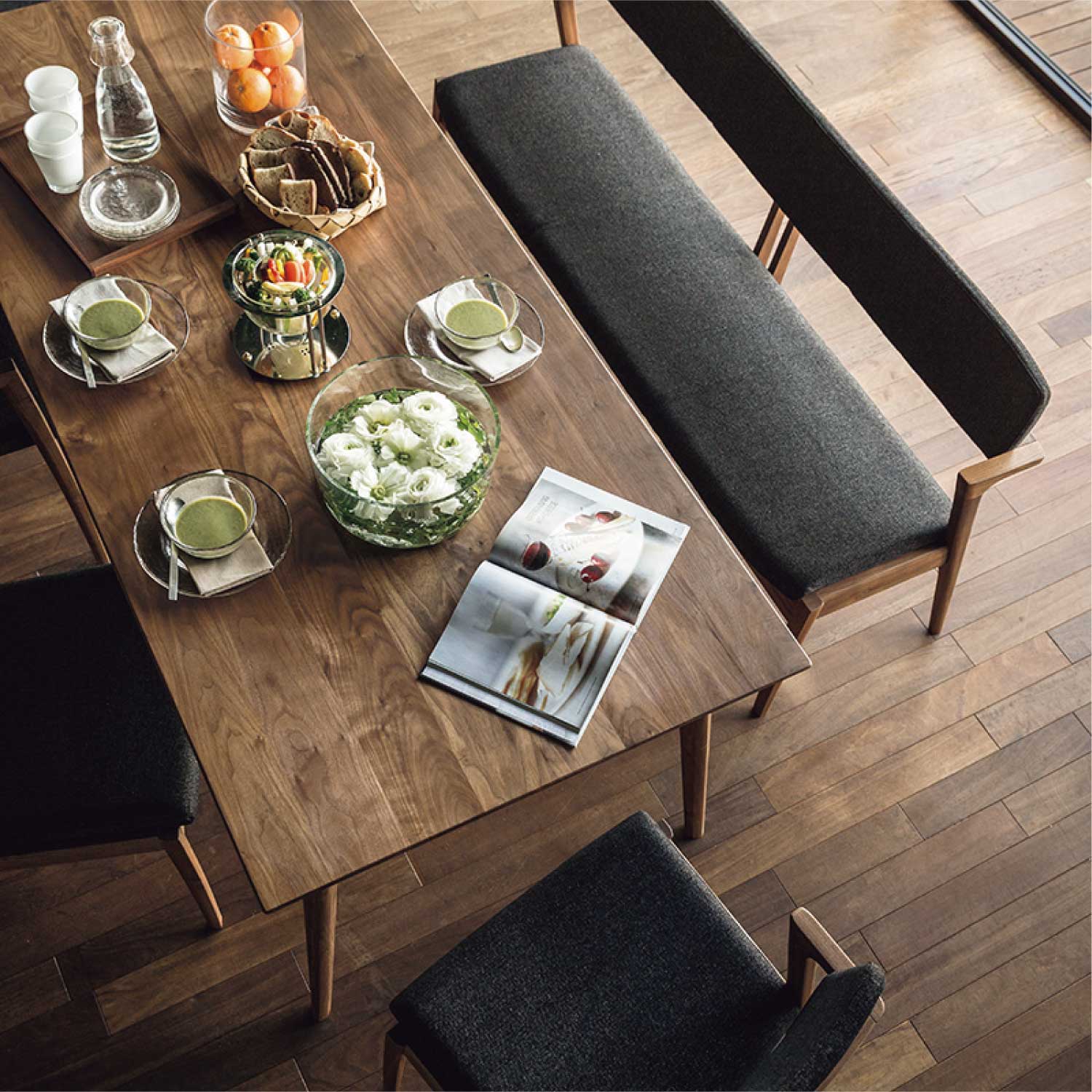 み*ん様 Koti ダイニングテーブル W1650 D850 H700 ウォルナ 公式