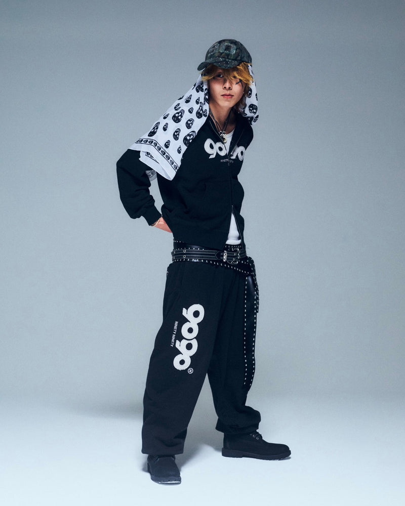 9090 OG Logo Zip Hoodie – YZ