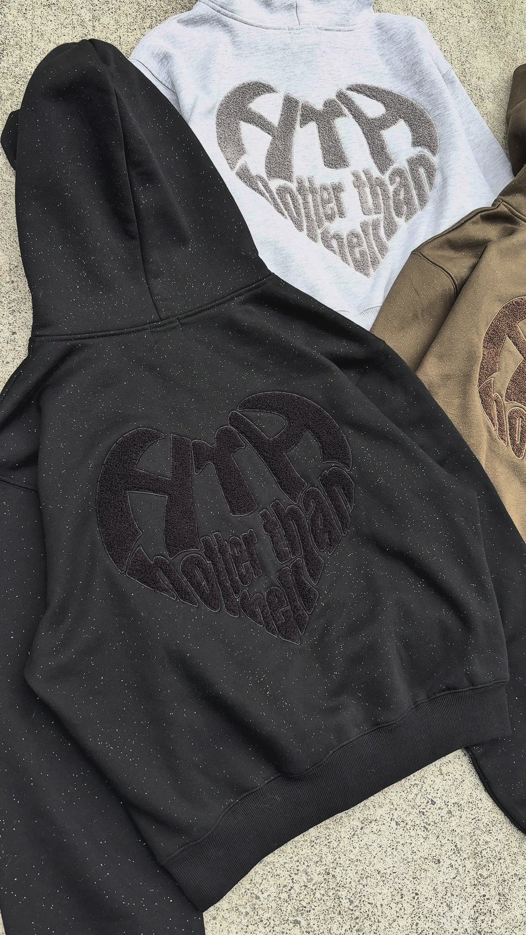 glitter heart logo zip hoodie – YZ