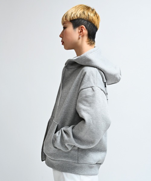 Alite cloth（アリーテクロス） パーカー バックメッセージプリント