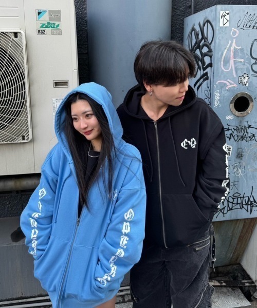 OY（オーワイ） パーカー GOTHIC CROSS HOODIE ZIP UP/ゴシッククロス