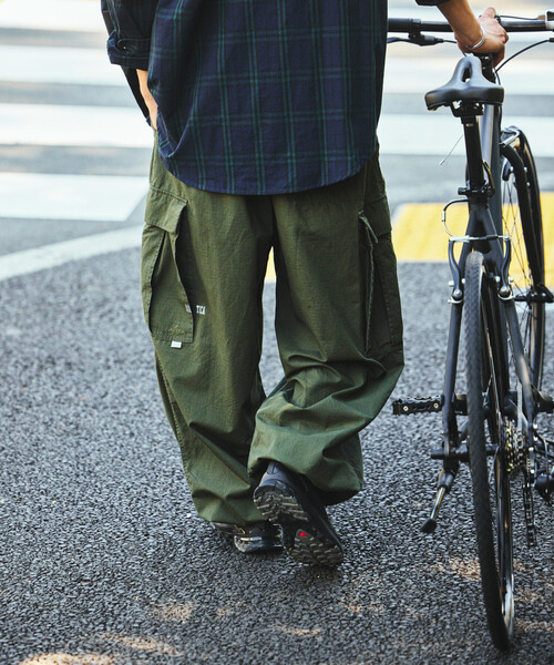 NAUTICA（ノーティカ） パンツ スーパーワイド カーブシルエット