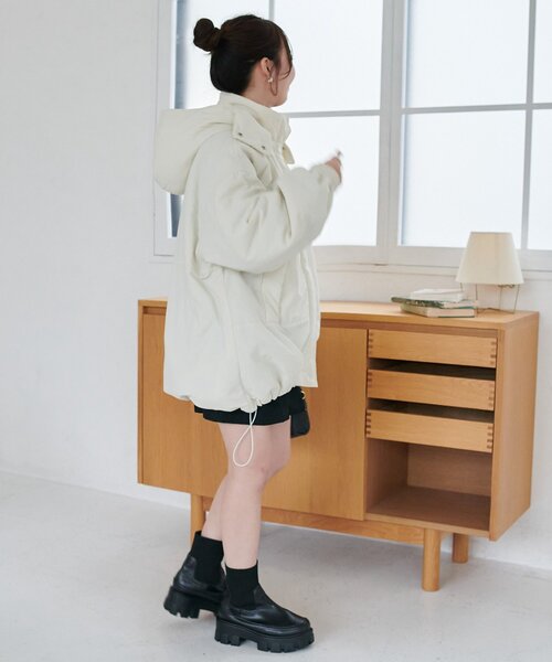 Discoat（ディスコート） ダウンコート ダウンジャケット 中綿