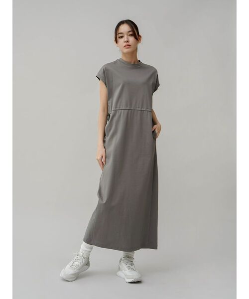 YORT ワンピース 「2wayストレッチ」ドロストカットワンピース