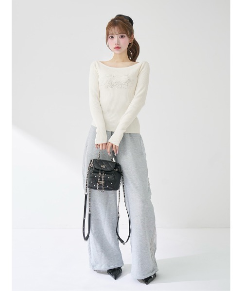 Darich（ダーリッチ） ニット セーター ビジューロゴボートネック