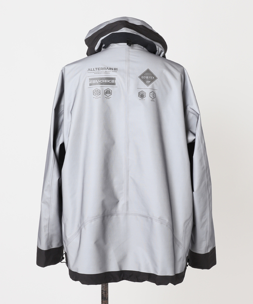 DESCENTE ALLTERRAIN（デサント オルテライン） マウンテンパーカー