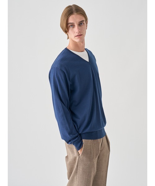 JOHN SMEDLEY（ジョンスメドレー） セーター ニット Vネック長袖