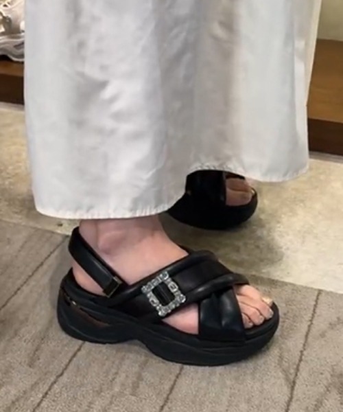 diana（プラスダイアナ） サンダル 「軽量」クロスベルトサンダル