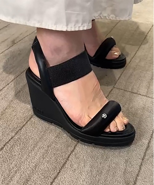 diana（プラスダイアナ） サンダル 「軽量」9cmヒールアップサンダル