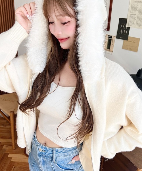 moment+ パーカー ボリュームファーフードジップアップニットパーカー