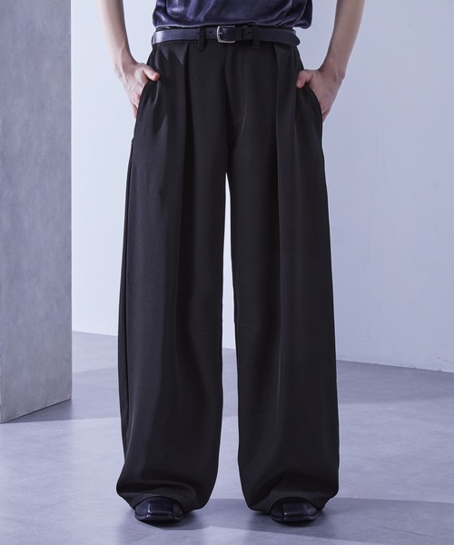 Loose（ルース） スラックス ドレープ バギーワイドタックスラックス