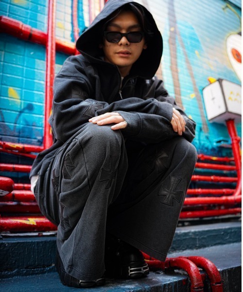 UNKNOWN LONDON（アンノウンロンドン） パーカー UNKNOWNLONDON