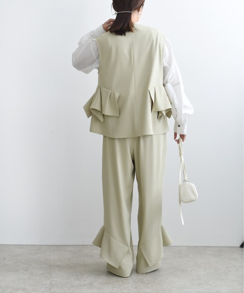 Eimee Law（エイミーロウ） セットアップ 折り紙フリルジレ×パンツ