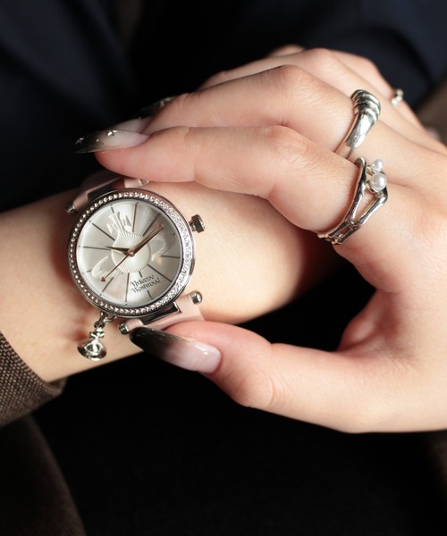 お箱付VivienneWestwood オーブ/クリスタルキューブウォッチ お箱付