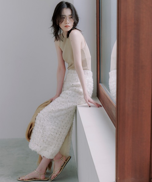 anuans（アニュアンス） スカート エンブロイダリータイトスカート