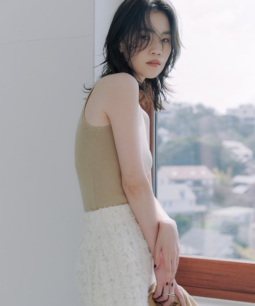 anuans（アニュアンス） スカート エンブロイダリータイトスカート