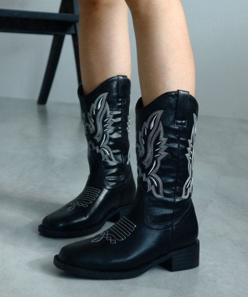 Futier Land（フューティアランド） ブーツ 刺繍太ヒールウエスタン