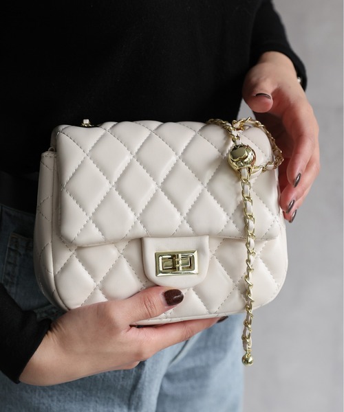 実写画像】 ホワイト キルティング ハンドバッグ アンドシュエット