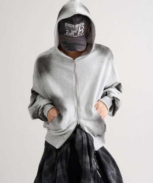 パーカー 「EPNK」Cropped spray zip hoodie / クロップドスプレー