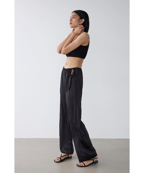 ALEXIA STAM（アリシアスタン） パンツ Ribbon Satin Straight Pants