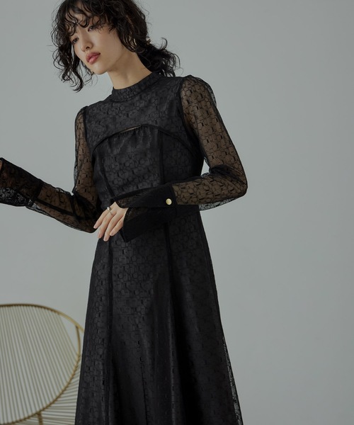 niana（ニアナ） ドレス バックオープンジオメトリックドレス