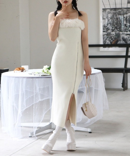 ROYAL PARTY（ロイヤルパーティー） ワンピース ファー付ZIPニット