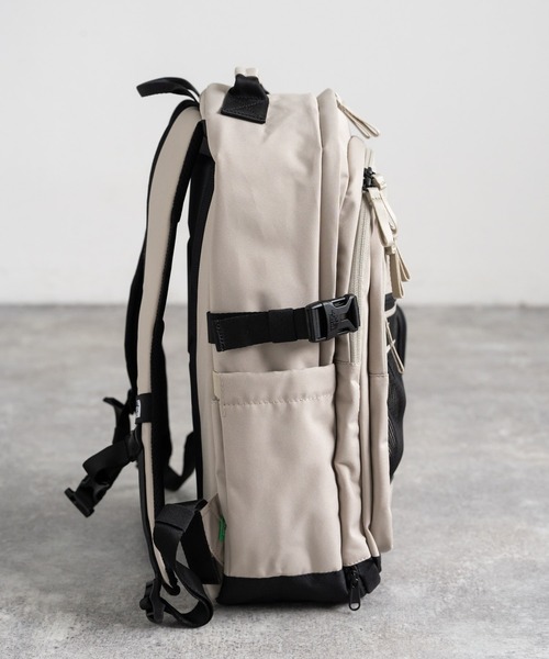 THE NORTH FACE（ザ ノースフェイス） デイバック リュック WHITE