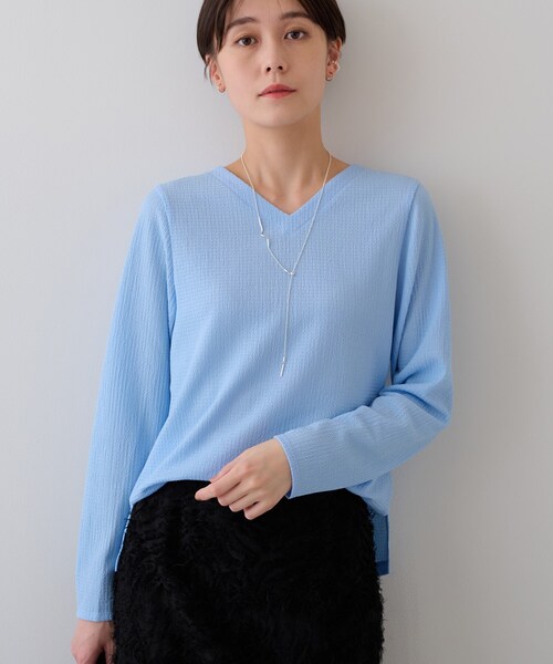 INDIVI（インディヴィ） tシャツ 「洗える／凹凸素材」Vネック