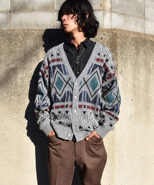 VINTAGE カーディガン 「ヴィンテージ古着」sweater graphix 総柄