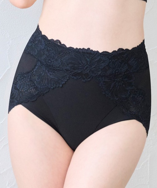 BRADELIS NewYork（ブラデリスニューヨーク） ショーツ おしりPライン