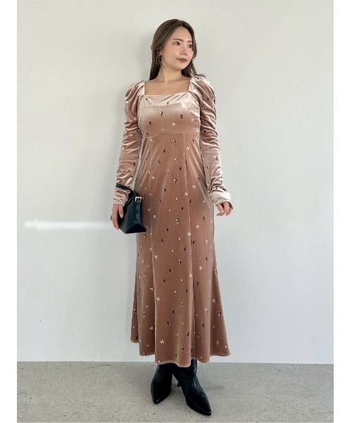 FRAY I.D（フレイ・アイディー） ワンピース ベロアナローワンピース