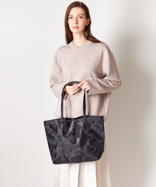 新品未使用】サロンドアルファードグリッターカモフラエコバックM