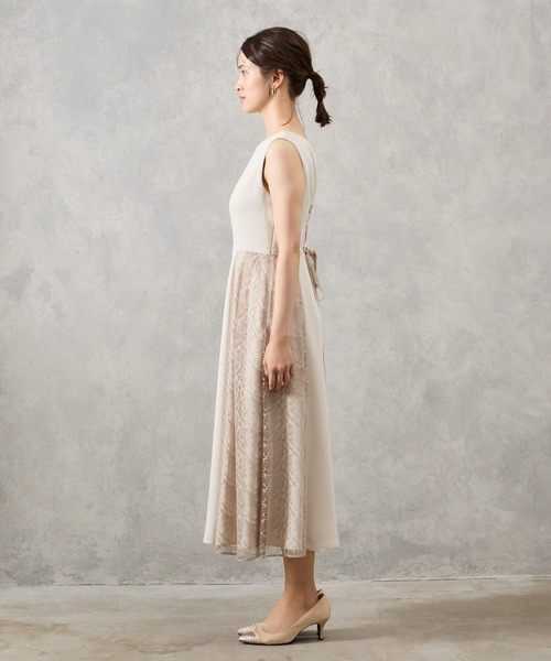 AIMER（エメ） ドレス サイドレースフィット＆フレアノースリーブ