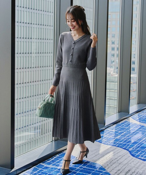 Tiaclasse ワンピース くるみ釦ニットワンピース : ZOZOTOWN Yahoo!店