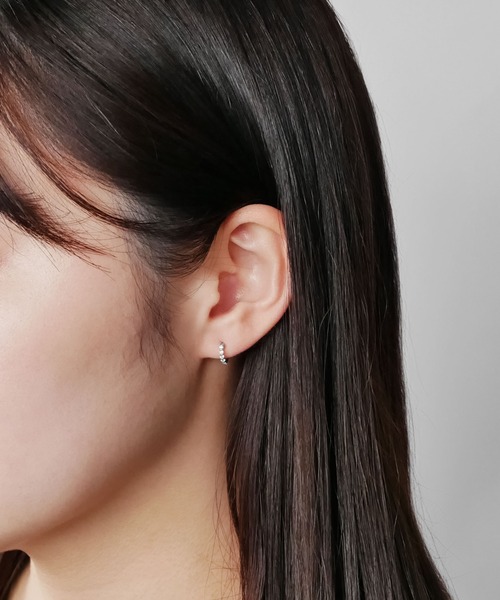 VENDOME AOYAMA（ヴァンドーム青山） ピアス プラチナ ハーフ