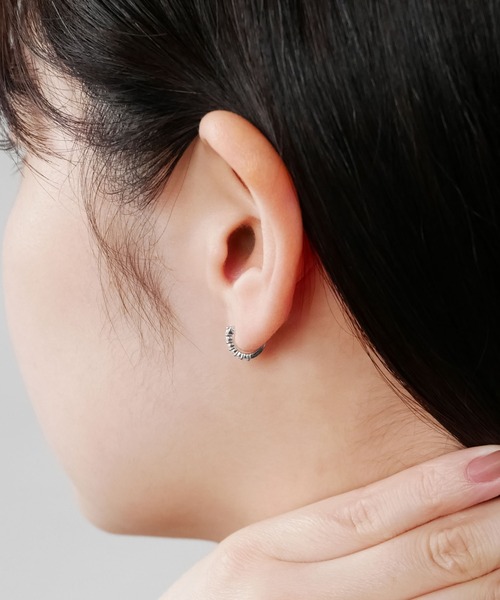 VENDOME AOYAMA（ヴァンドーム青山） ピアス プラチナ ハーフ